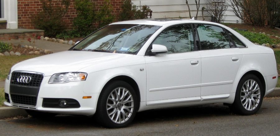 أودي A4 2005 — سيدان السعر والمواصفات في السعودية