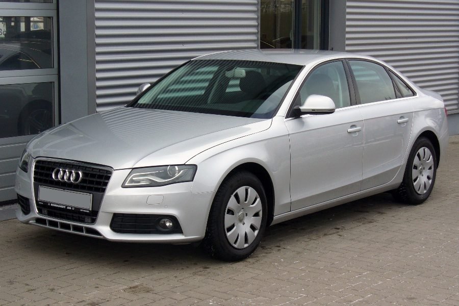 أودي A4