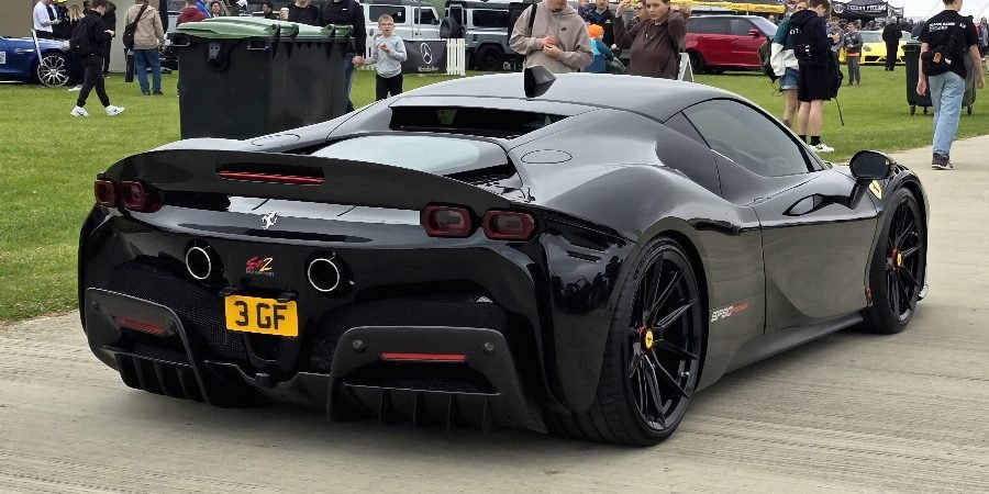 Ferrari SF90 Stradale