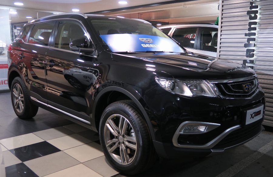 جيلي إمجراند X7 2013 — دفع رباعي (SUV) السعر والمواصفات في السعودية