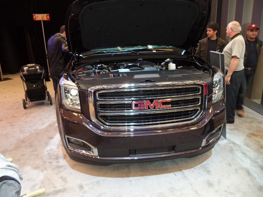 جي إم سي يوكن 2015 — دفع رباعي (SUV) السعر والمواصفات في السعودية