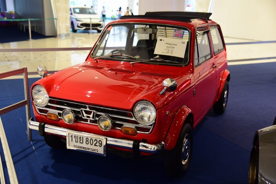 هوندا N360 1967 — هاتشباك السعر والمواصفات في السعودية