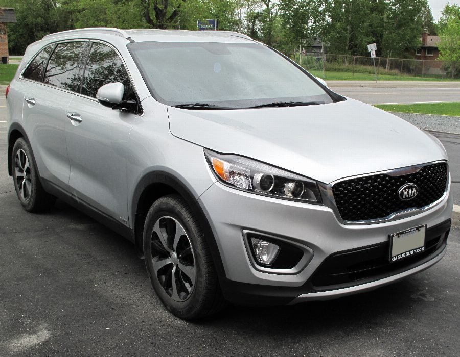 كيا سورينتو 2015 — دفع رباعي (SUV) السعر والمواصفات في السعودية