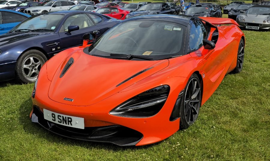 مكلارين 720S 2017 — كوبيه السعر والمواصفات في السعودية