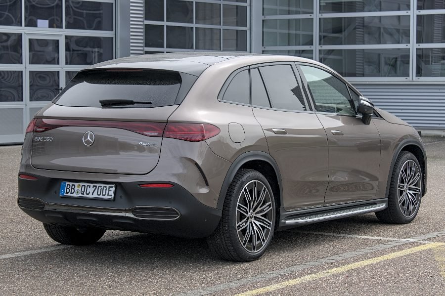 Mercedes-Benz EQE SUV