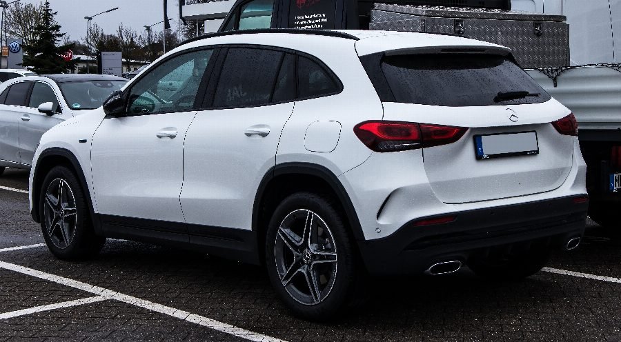 مرسيدس-بنز GLA 2020 — دفع رباعي (SUV) السعر والمواصفات في السعودية