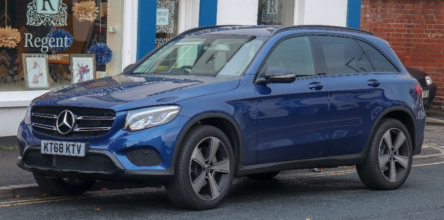 مرسيدس بنز GLC 2016 — دفع رباعي (SUV) السعر والمواصفات في السعودية
