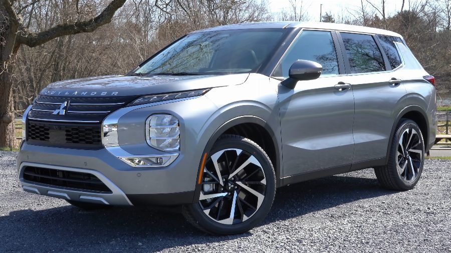 Mitsubishi Outlander 2021 — SUV Price & Specs in Saudi Arabia