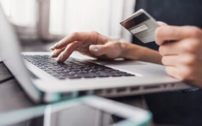 أفضل 5 نصائح لتوفير المال أثناء التسوق عبر الإنترنت في عام 2021
