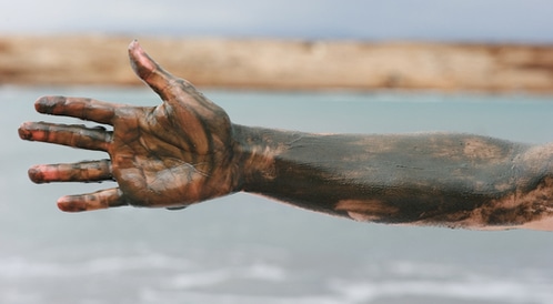 طين البحر الميت