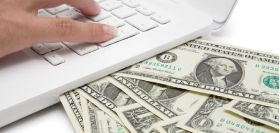 الحصول على عائد مالي عبر الانترنت