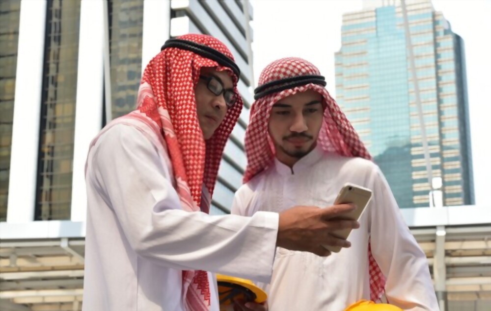 تأثير الكلمات القصيرة على حياتنا الاجتماعية