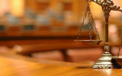 أفضل وأشطر المحامين العرب