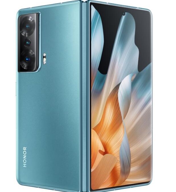 أشهر هاتف شرف قابل للطي في عام 2023