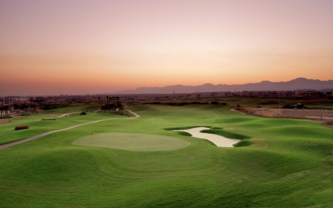 أفضل 3 ملاعب جولف في مسقط: اللعب بأناقة