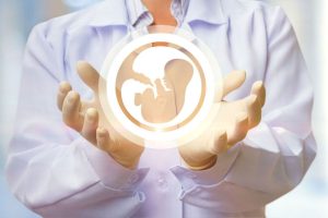 خطوات اختيار أفضل مركز لأطفال الأنابيب في الإمارات: ما الذي يجب أن تعرفه؟