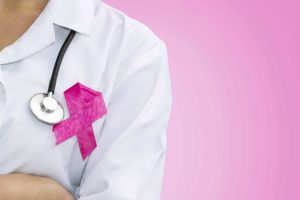 فحص سرطان الثدي: أهمية الكشف المبكر وخدمات فحص الثدي مجاناً في الأردن