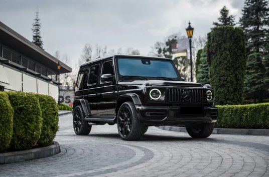 دليل المقيمين الشامل لإيجار السيارات شهرياً في أبوظبي(2026 Guide)