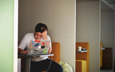 كيف يساعدك دمج PDF في ملف واحد على تنظيم عملك ودراستك؟